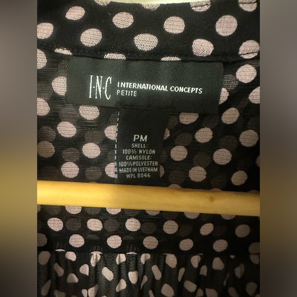 INC petite medium sleeveless polka dot sheer blouse. Stretchy mesh - Picture 2 of 4